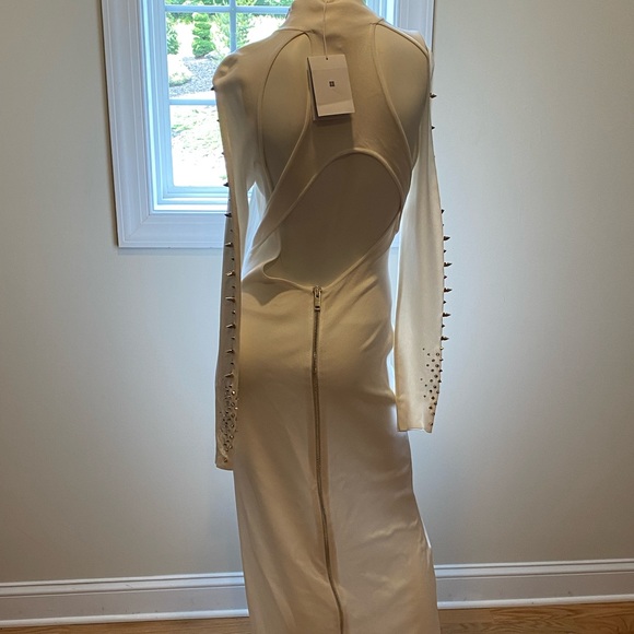 Givenchy Stud & Bead Embellished Gown. Size L. Retail $4780. - Picture 9 of 12